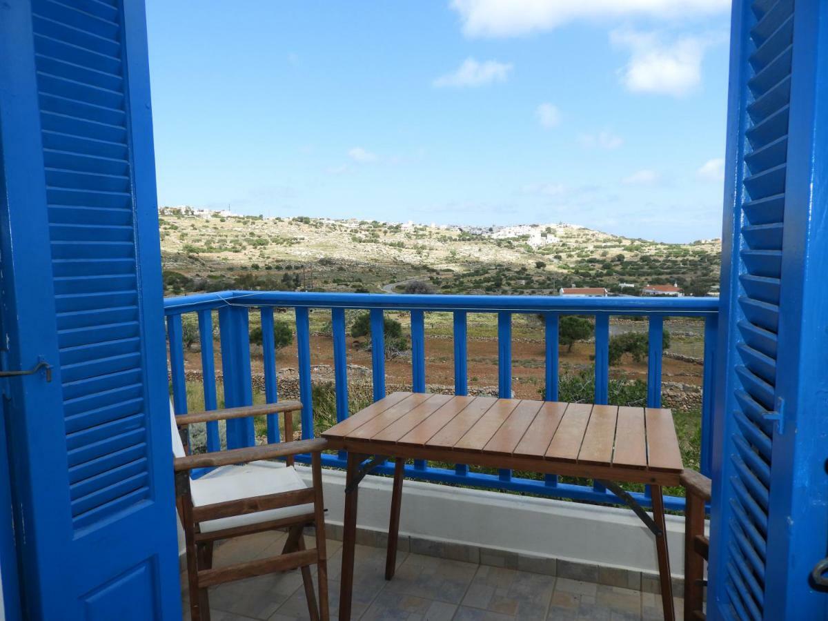Aeriko Hotel Apartments Agia Marina  エクステリア 写真