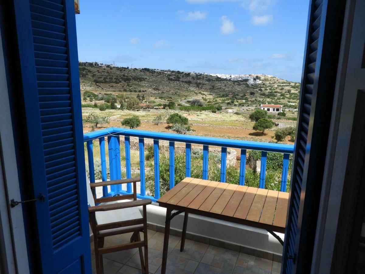 Aeriko Hotel Apartments Agia Marina  エクステリア 写真