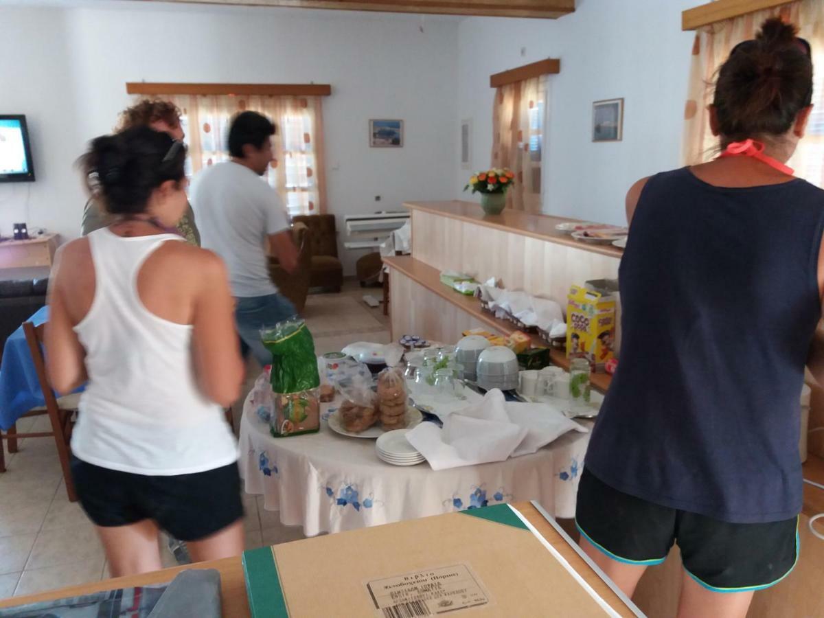 Aeriko Hotel Apartments Agia Marina  エクステリア 写真